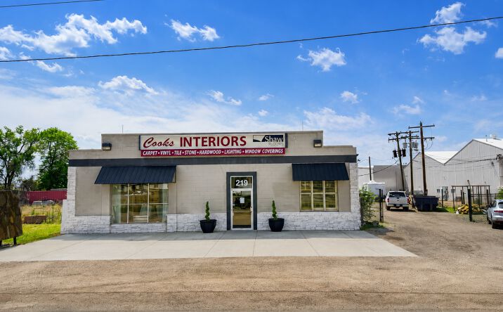 Pictures of Retail, Industrial property located at 219 N KUNER RD, BRIGHTON, CO 80601-2822 for sales - image #1