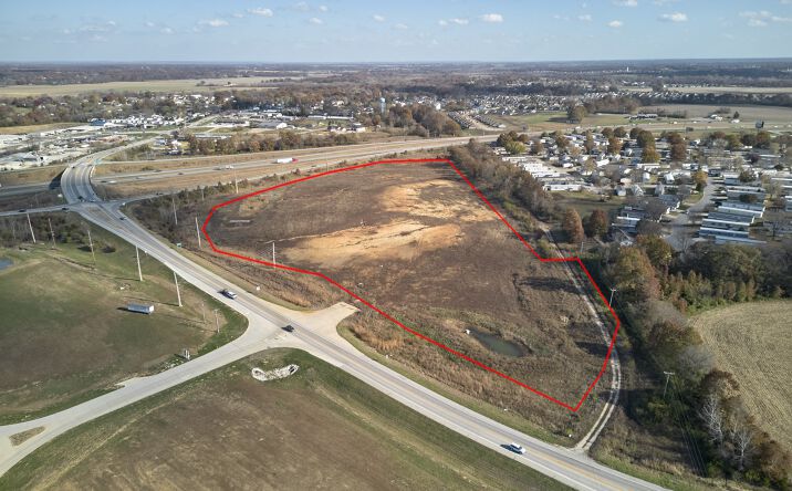 Pictures of Land property located at Hwy C Plaza, Moscow Mills, MO 63362 for sales - image #1