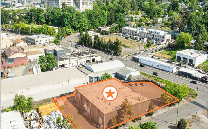 Pictures of Industrial property located at 2330 Northwest 31st Avenue, Portland, OR 97210 for sales - image #1