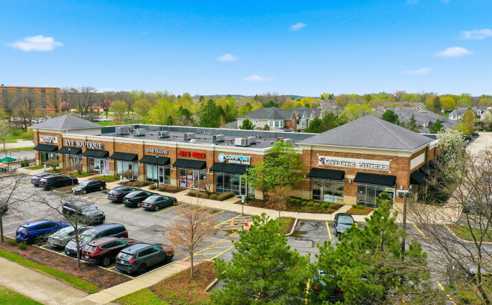 Pictures of Retail property located at 1837 Irving Park Road, Schaumburg, IL 60193 for sales - image #1
