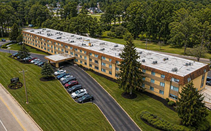 Pictures of Multifamily property located at 6440 FAIRFIELD AVE, FORT WAYNE, IN 46807 for sales - image #1