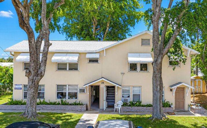 26 Southeast 13th Terrace, Dania Beach