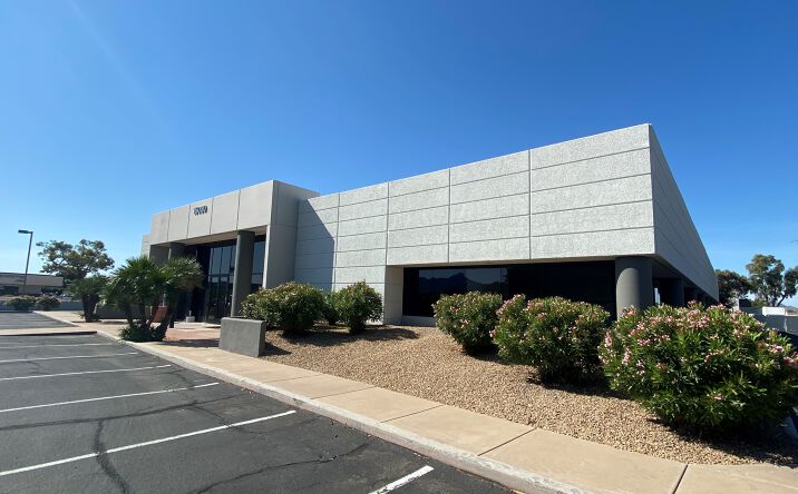 Pictures of Retail property located at 15030 Hayden Road, Scottsdale, AZ 85260 for sales - image #1