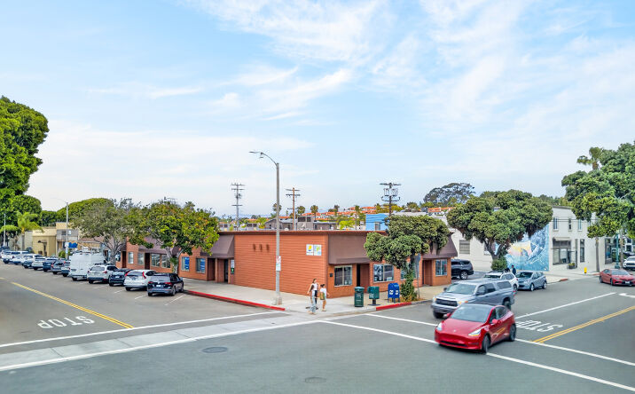 Pictures of Retail, Office property located at 128 West E Street, Encinitas, CA 92024 for sales - image #1