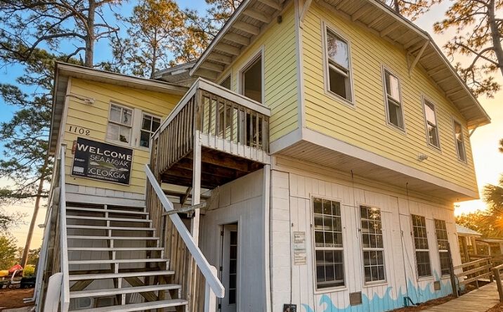 Pictures of Retail, Office, Mixed Use property located at 1102 U.S. 80, Tybee Island, GA 31328 for sales - image #1