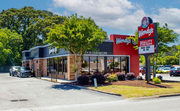 Pictures of Retail property located at 108 North Berkeley Boulevard, Goldsboro, NC 27534 for sales - image #1