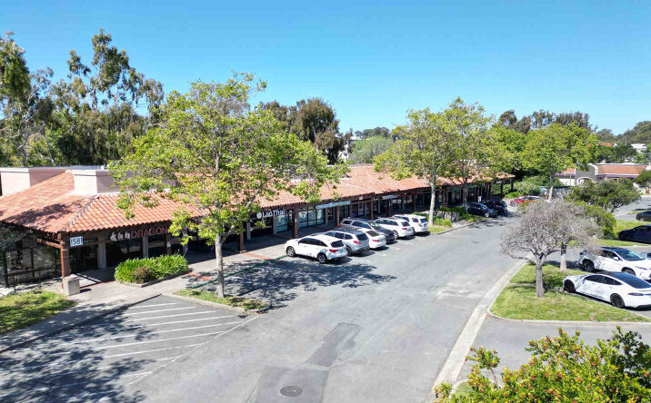 Pictures of Retail property located at 1581 Sycamore Ave, Hercules, CA 94547 for sales - image #1