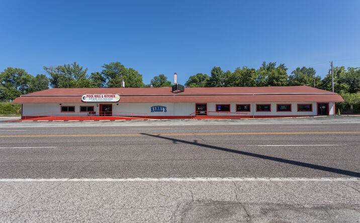 Pictures of Retail property located at 7045 US HWY 61-67, BARNHART, MO 63012 for sales - image #1