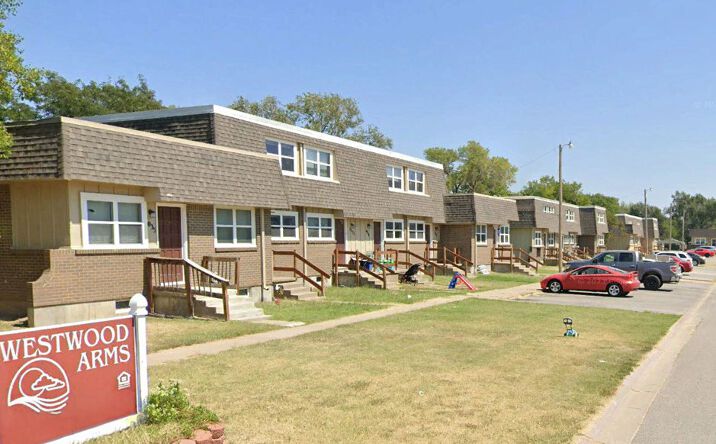 Pictures of Multifamily property located at 1026 Shady Lane Ct., Wellington, KS 67152 for sales - image #1
