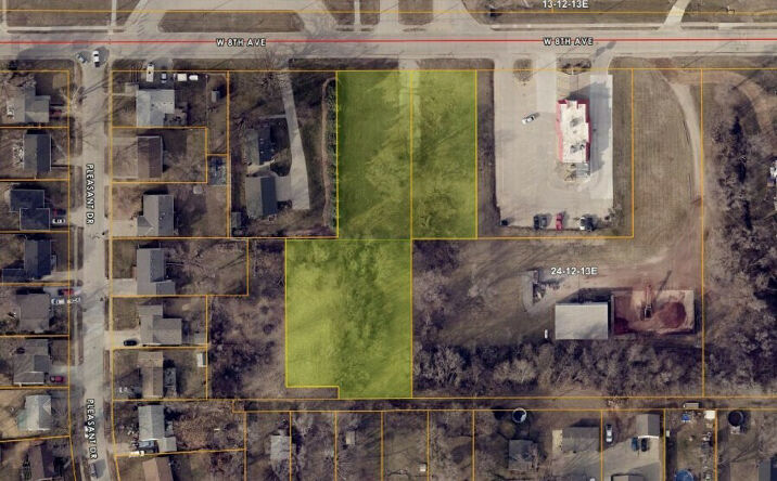 Pictures of Land property located at 1707 8th Avenue, Plattsmouth, NE 68048 for sales - image #1