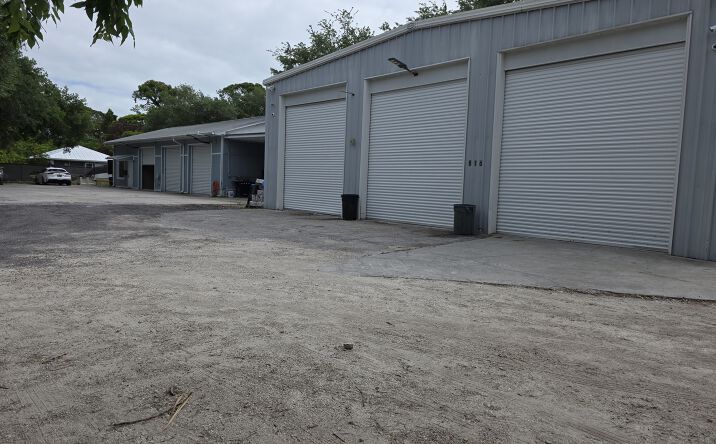 Pictures of Industrial property located at 816 11TH DR SW, VERO BEACH, FL 32962-4434 for sales - image #1