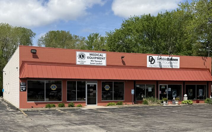 Pictures of Retail, Office property located at 320 W NORTHLAND AVE, GRAND CHUTE, WI 54911-2019, 310 West Northland Avenue, Appleton, WI 54911 for sales - image #1