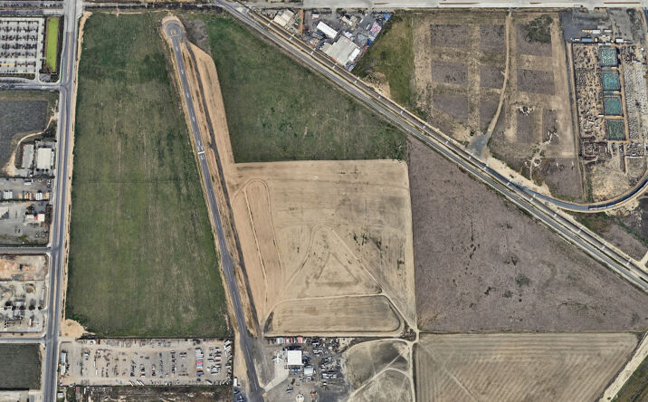 Pictures of Land property located at SWC Goetz Rd & Ellis Ave, Perris, CA 92570 for sales - image #1