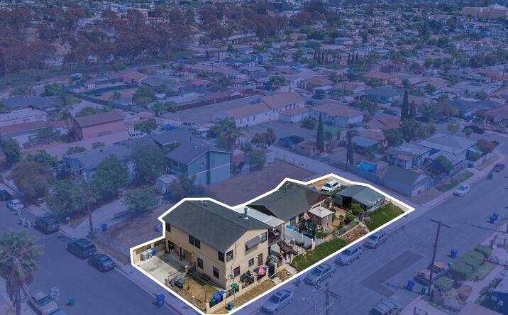 Pictures of Multifamily property located at 4103-5 C Street, San Diego, CA 92102 for sales - image #1