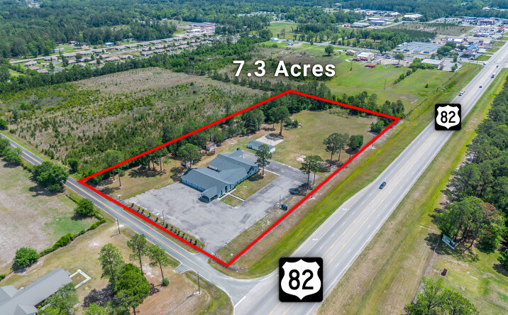 Pictures of Retail, Mixed Use, Land property located at 128 University Boulevard, Waycross, GA 31503 for sales - image #1