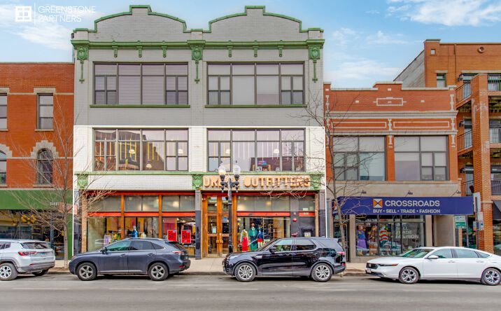 Pictures of Retail property located at 1521 N Milwaukee Ave, Chicago, IL 60622 for sales - image #1