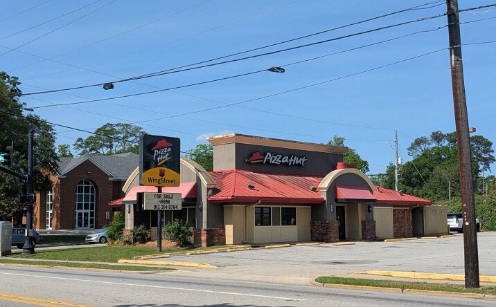 Pictures of Retail property located at 129 South Main Street, Statesboro, GA 30458 for sales - image #1