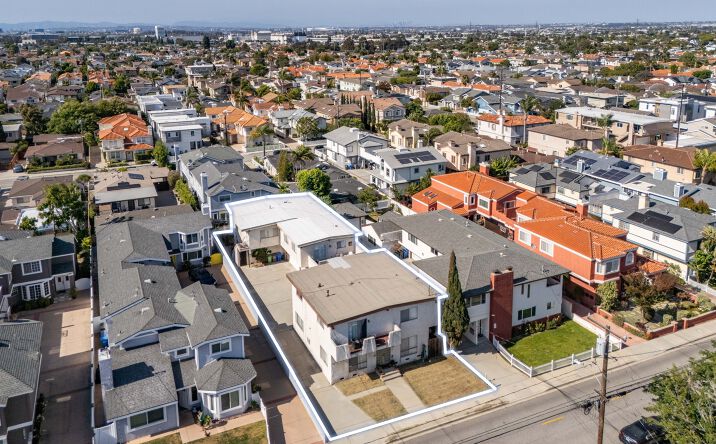 Pictures of Multifamily property located at 2013 Ruhland Avenue, Redondo Beach, CA 90278 for sales - image #1