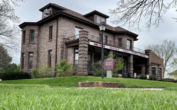 Pictures of Special Purpose, Multifamily property located at 822 Jennings Street, Sioux City, IA 51105 for sales - image #1