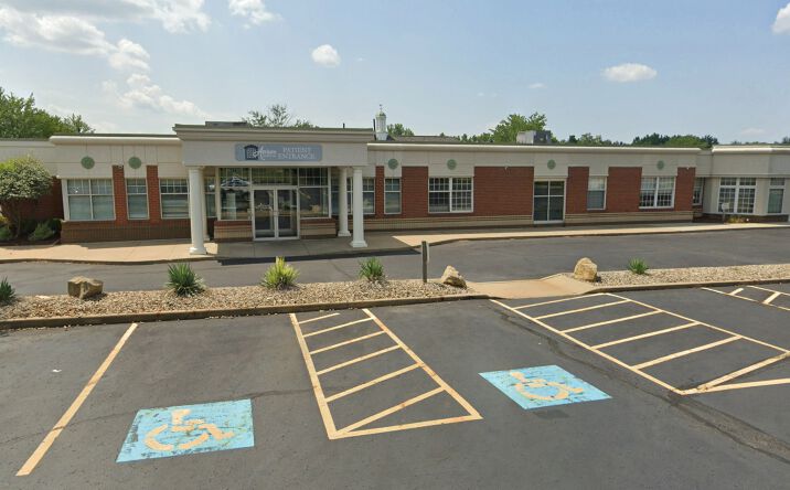 Pictures of Office property located at 4151 Holiday Street, Canton, OH 44718 for sales - image #1