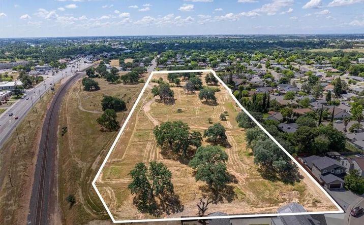 Pictures of Land property located at 245 Walton North, Red Bluff, CA 96080 for sales - image #1