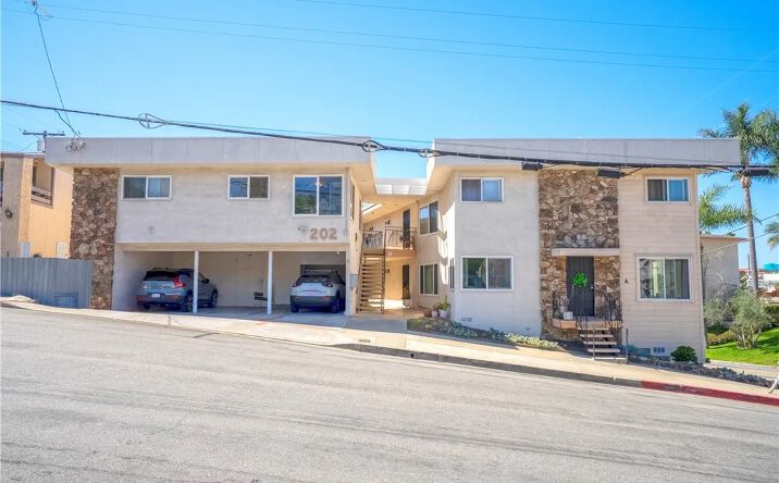 Pictures of Multifamily property located at 202 N Calle Seville, San Clemente, CA 92672 for sales - image #1