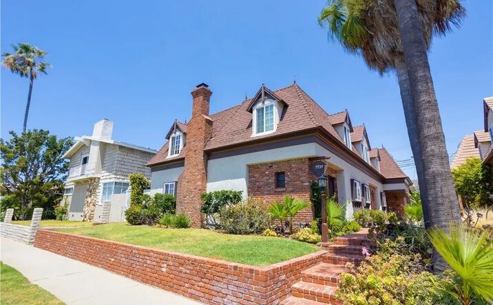 Pictures of Multifamily property located at 7731 W Manchester Avenue, Playa Del Rey, CA 90293 for sales - image #1