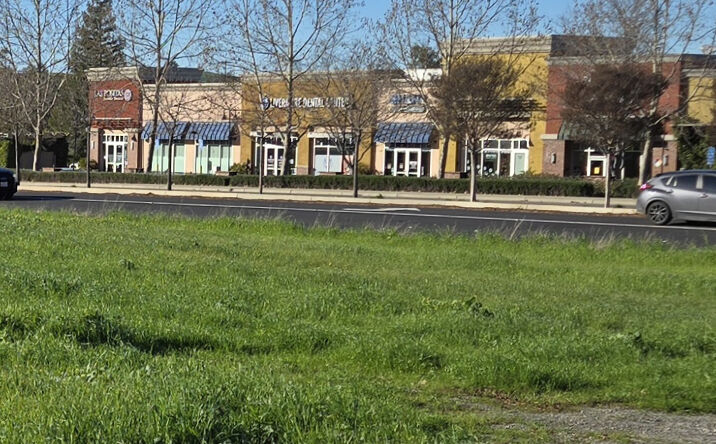 Pictures of Land property located at 2901 Las Positas Road, Livermore, CA 94551-8806 for sales - image #1