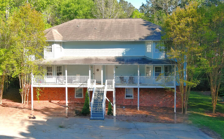 Pictures of Multifamily property located at 1824 Cedar Shoals Drive, Athens, GA 30605 for sales - image #1