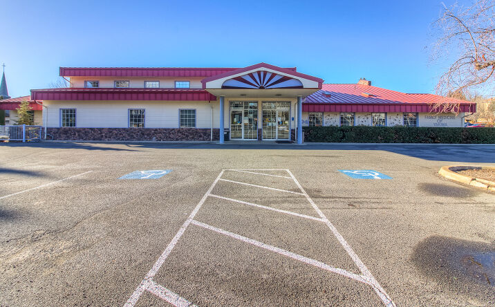 Pictures of Office property located at 504 North 40th Avenue, Yakima, WA 98908 for sales - image #1