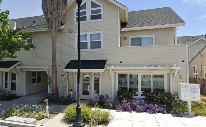 Pictures of Retail, Special Purpose, Office property located at 10056 Orange Avenue, Cupertino, CA 95014 for sales - image #1