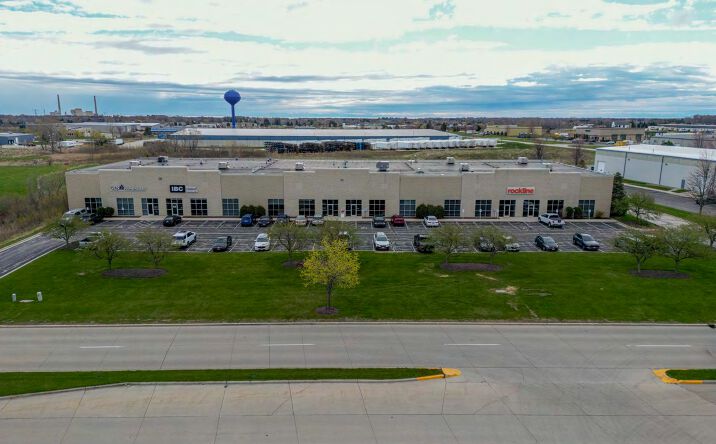 Pictures of Industrial property located at 4505 - 4515 S Taylor Dr, Sheboygan, WI 53081 for sales - image #1