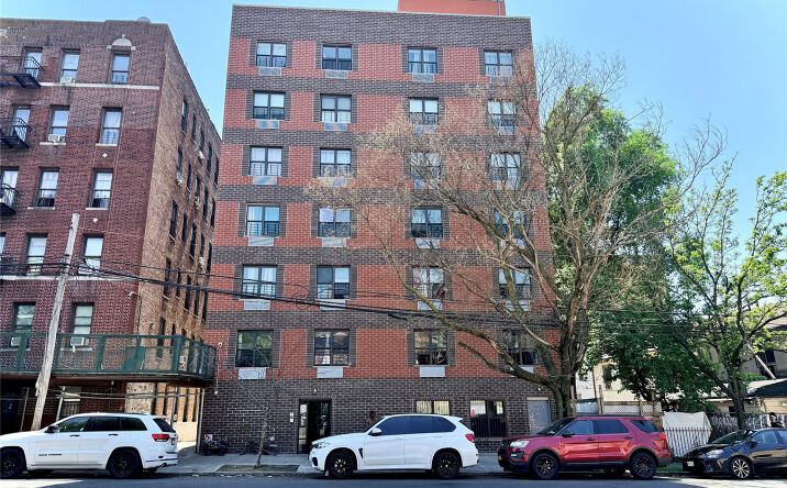 Pictures of Multifamily property located at 772 E 182nd Street, New York, NY 10460 for sales - image #1