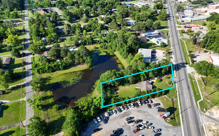 Pictures of Business for Sale property located at 1153 Main Street, Chipley, FL 32428 for sales - image #1