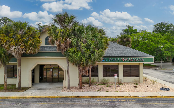 Pictures of Office property located at 859 PARK Avenue 102, Orange Park, FL 32073 for sales - image #1