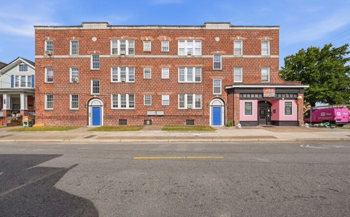 Pictures of Retail, Multifamily, Mixed Use property located at 2811-2815 Colonial Avenue, Norfolk, VA 23508, 509 W 29th Street, Norfolk, VA 10011 for sales - image #1