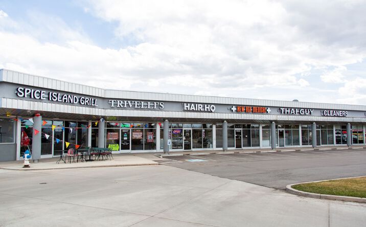 Pictures of Retail property located at 6819 Space Village Ave, Colorado Springs, CO 80915 for sales - image #1