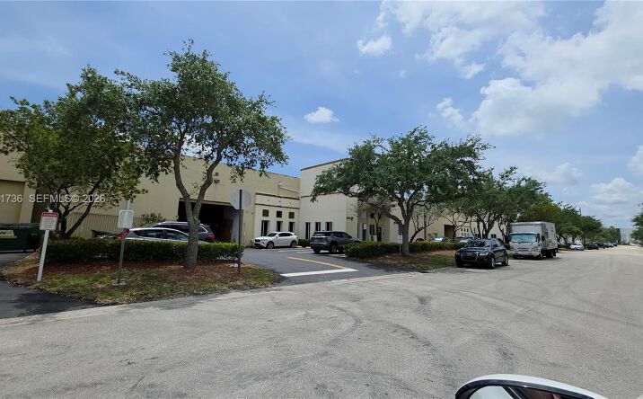 Pictures of Industrial, Office property located at 10420 NW 37th Ter, Doral, FL 33178 for sales - image #1