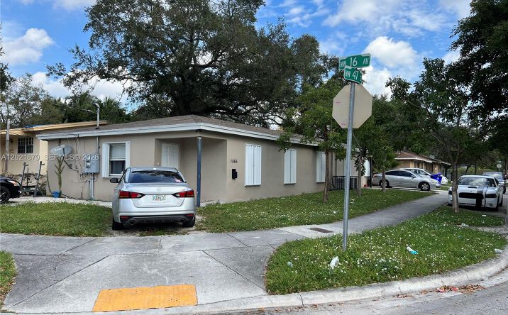 Pictures of Multifamily property located at 1565 NW 47th St, Miami, FL 33142 for sales - image #1