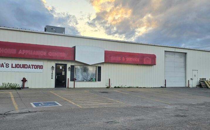 Pictures of Retail, Land property located at 1806 W Omaha Ave., Norfolk, NE 68701 for sales - image #1