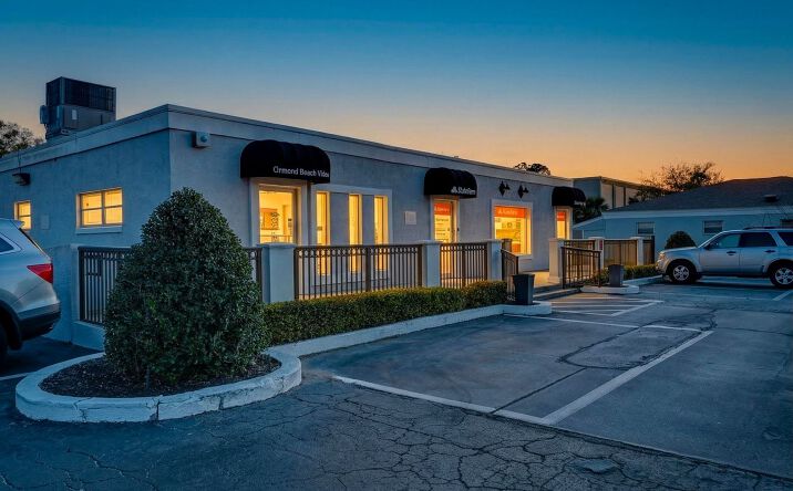 Pictures of Retail property located at 325 South Yonge Street, Ormond Beach, FL 32174 for sales - image #1