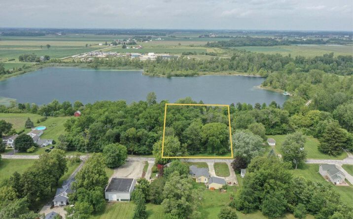 Pictures of Land property located at 0 Locust St, Luckey, OH 43443 for sales - image #1