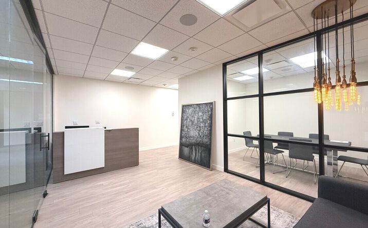 Pictures of Office property located at 6100 Corporate Dr, Houston, TX 77036 for sales - image #1