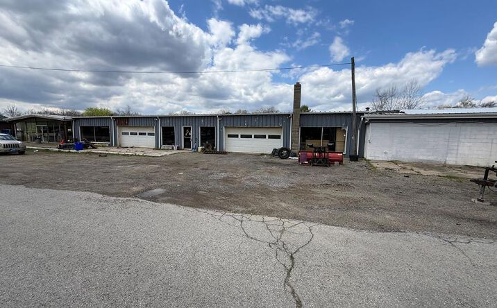 Pictures of Office, Industrial, Retail property located at 3361 State Rte 257, Seneca, PA 16346 for sales - image #1