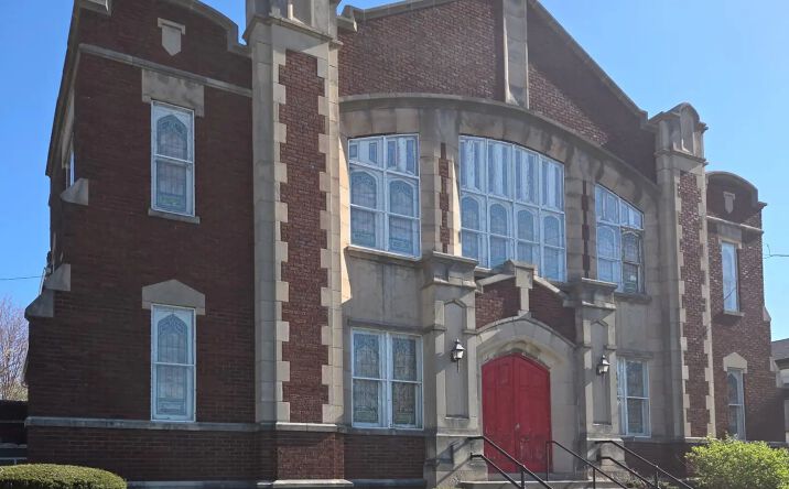Pictures of Hospitality, Office, Multifamily property located at 1901 Frankfort Avenue, Louisville, KY 40206 for sales - image #1