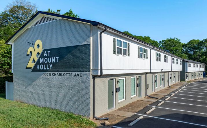 Pictures of Multifamily property located at 300 East Charlotte Avenue, Mt Holly, NC 28120 for sales - image #1