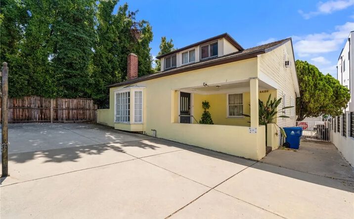 Pictures of Multifamily property located at 4458 Maplewood Avenue, Los Angeles, CA 90004 for sales - image #1