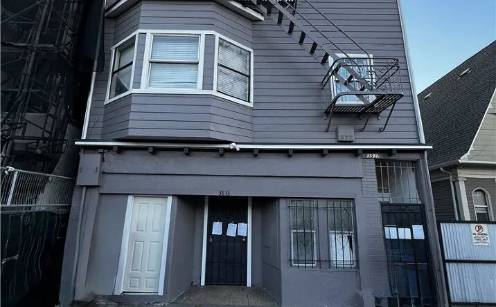Pictures of Multifamily property located at 3837 Martin Luther King Jr Way, Oakland, CA 94609 for sales - image #1