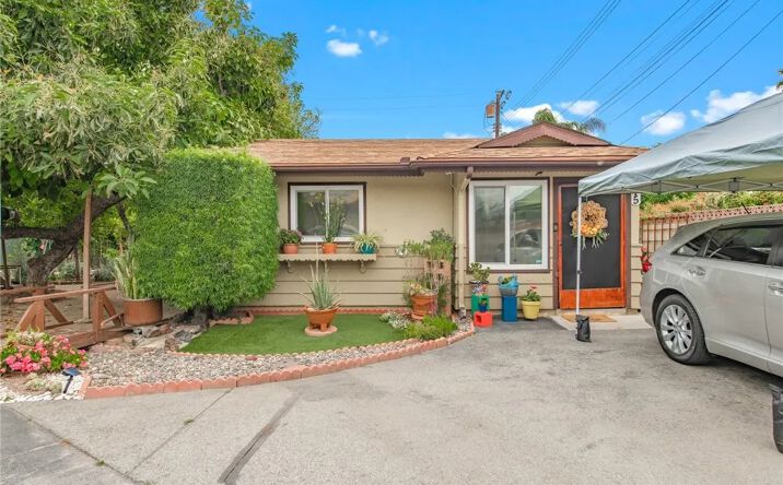 Pictures of Multifamily property located at 815 S Lark Ellen Avenue, West Covina, CA 91791 for sales - image #1