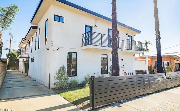 Pictures of Multifamily property located at 668 Keenan Avenue, Los Angeles, CA 90022 for sales - image #1